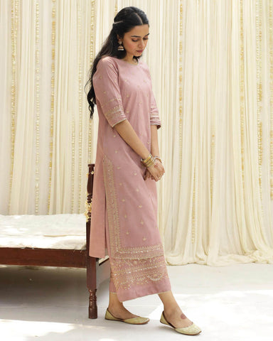 Rosy Vintage | 3-Piece Stitched Suit