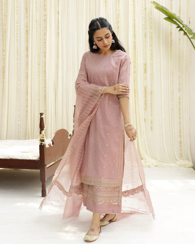 Rosy Vintage | 3-Piece Stitched Suit