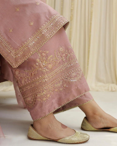 Rosy Vintage | 3-Piece Stitched Suit